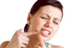 Dokter: Wajah Sering Terpapar Asap Polusi Rentan Berminyak dan Berjerawat