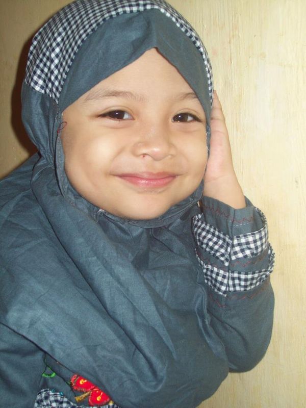 Konami Akaza, 2,1 Tahun, Perempuan