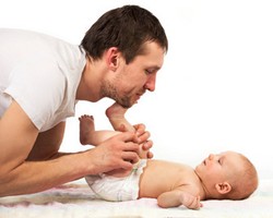 6 Tanda Suami Sudah Siap Menjadi Seorang Ayah