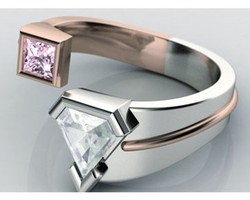 8 Cincin Tunangan Unik Bentuk Robot Star Wars Hingga Tabel Periodik