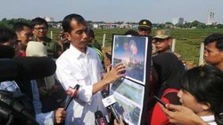 Jokowi Akan Jadikan Waduk Ria Rio Hutan Kota dan Pengendali Banjir