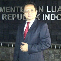 Kemlu Prioritaskan Wanita dan Anak-anak dalam Upaya Evakuasi WNI di Mesir