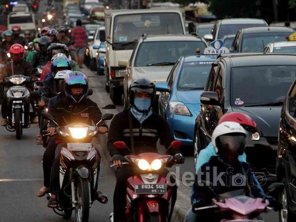 Tradisi Lawan Arus di Cipulir
