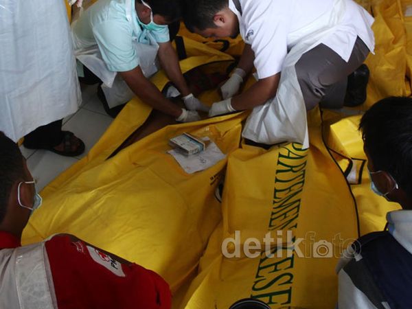 Korban Tewas Kecelakaan Bus Giri Indah