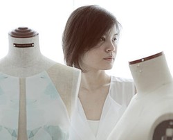 Peggy Hartanto, Dikenal Selebriti Dunia Setelah Ikut Kompetisi Fashion