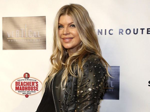 Hamil, Fergie Tetap Stylish