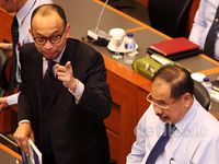 Menkeu Raker dengan Banggar DPR