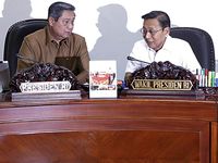 SBY Pimpin Rapat Bahas Ekonomi