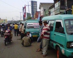Pengemudi Angkutan Umum di Surabaya akan Disertifikasi