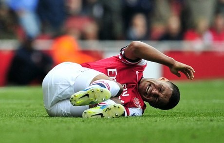 Cedera Lutut, Oxlade-Chamberlain Absen Enam Pekan