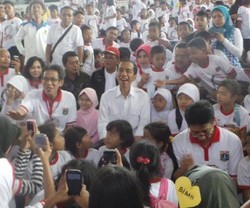 Jokowi Main ke Dufan