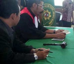 Nekat Jualan, 26 PKL di Pasar Minggu Disidang