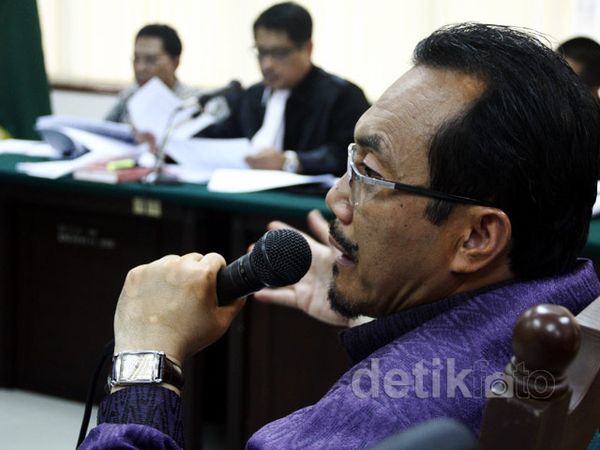 Mentan Bersaksi untuk Fathanah