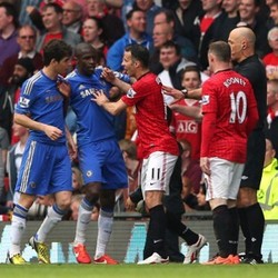 Duel MU vs Chelsea Sita Perhatian
