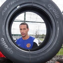  Ferdinand Anggap Lawan Chelsea sebagai Laga Biasa