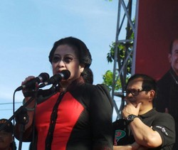 Di Surabaya, Mega Puji Kepemimpinan Jokowi