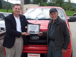 Kakek 102 Tahun Jadi Presiden Ford