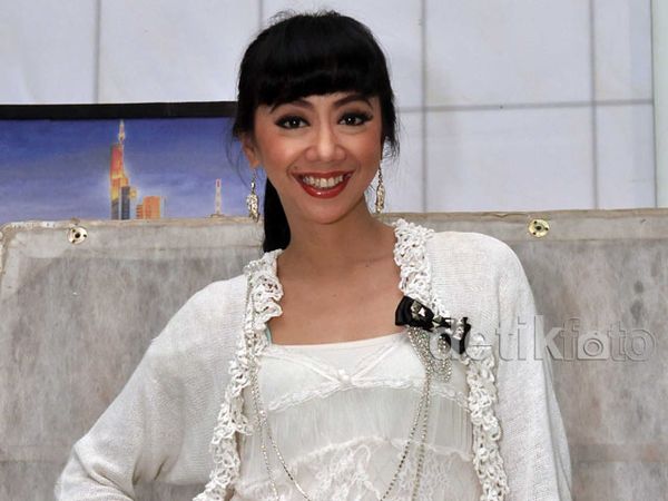 Asri Welas Ingin Berhijab