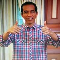 Jokowi Pungkasi Kampanye Jempol di Tapal Kuda