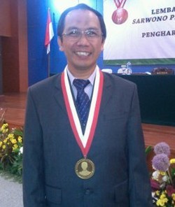 Prof Thomas Djamaluddin, Mencari UFO dalam Sains dan Agama 