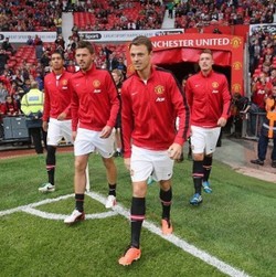 Evans Tertawakan Komentar Miring Mourinho tentang MU