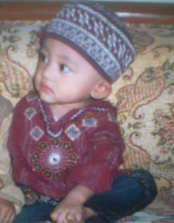 Hans Rabbani, 1 Tahun, Lelaki