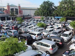 Suzuki: Masih Terlalu Awal untuk Naikan Harga