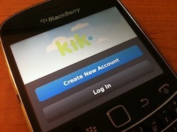 BlackBerry Messenger Dipecundangi Saudara Serumpun