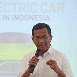 Dahlan Tak Mau Intervensi BUMN Beli Saham Murah