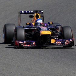 Vettel Tercepat, Alonso Kedua