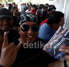 Dari Bandara Hingga GBK, Metallica Dikawal Ketat Polisi