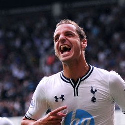 Penalti Soldado Menangkan Tottenham Lagi