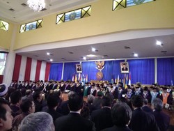 CT Terima Gelar Doktor Honoris Causa dari Unair