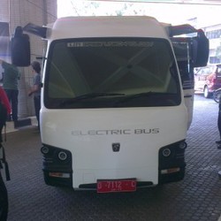 Ini Penampakan Mobil dan Bus Listrik Buatan Peneliti Indonesia