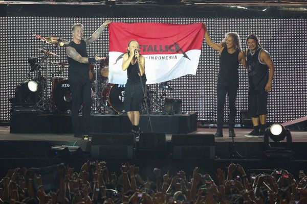 Konser Kolosal Metallica di Stadion Utama Gelora Bung Karno