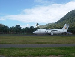 Ini Dia Bandara Mengerikan Milik Flores