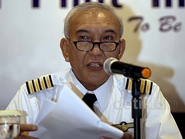 FPI Angkat Bicara Soal Sekolah Pilot Nakal