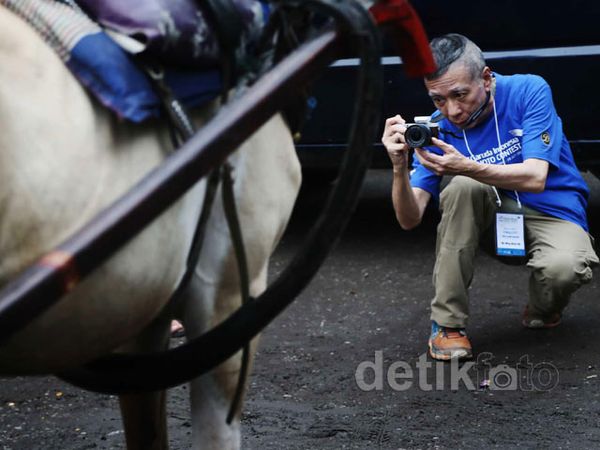 Berburu Foto di Brastagi