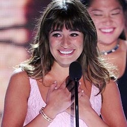 Lea Michele Masih Menangisi Kepergian Sang Kekasih