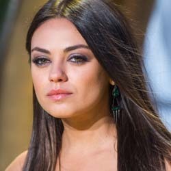 Mila Kunis Minta Ashton Kutcher Segera Ceraikan Demi Moore