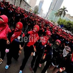 Buruh Minta Dahlan Pecat Direksi BUMN yang Masih Pakai Outsourcing