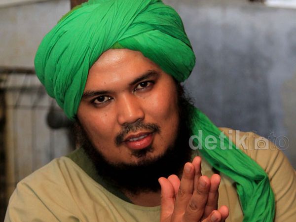 Derry Sulaiman, Gitaris Metal yang Jadi Pendakwah