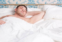 Studi: Pria Lajang Ganti Seprai Hanya 4 Kali dalam Setahun