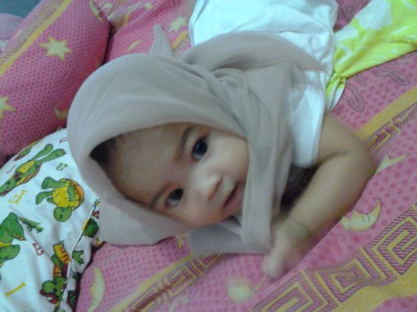 Zukhruf Amelia Putri Indrayana, 11 Bulan, Perempuan