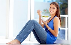 Kulit, Rambut, dan Kuku Jadi Sehat Berkat 5 Makanan Ini!