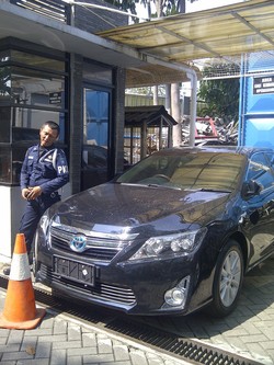 Mobil Camry Baru Milik Rudi yang Disita KPK Seharga Rp 650 Juta