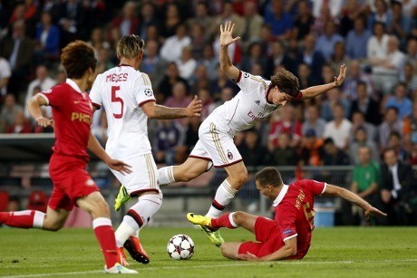 Laga Penentuan buat Milan dan Schalke