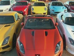 Wow, 12 Mobil Super Adu Cepat di Trek Lurus