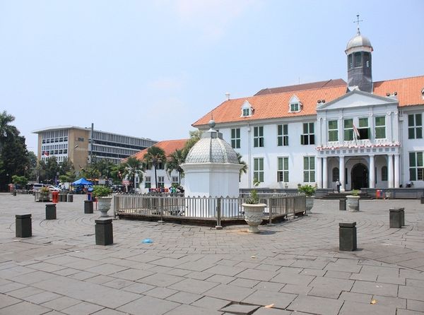Nyamannya Kota Tua Setelah Dibenahi Jokowi
