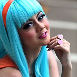 Disebut Tiru Katy Perry, Jenita Janet Merasa Lebih Berwarna